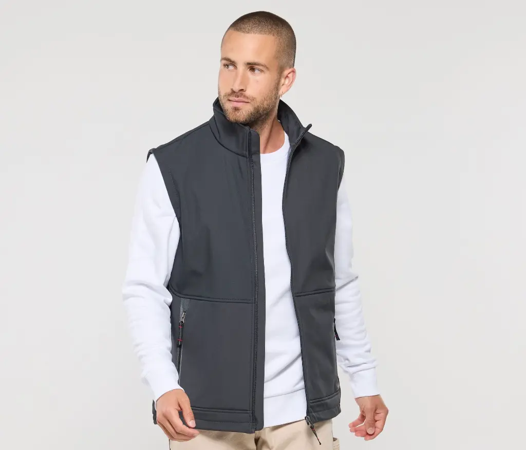 PK765_studio.webp